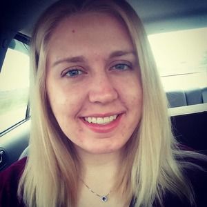 Meet your Posher, Hannah